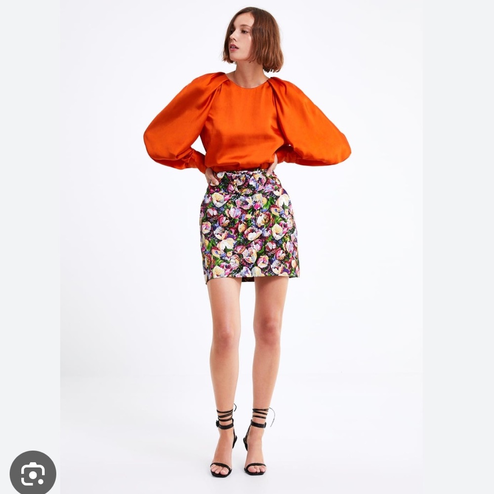 ZARA Orange Satin Blouse With Voluminous Sleeves Sz: Large - Picture 3 of 8